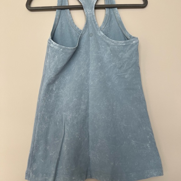 Lululemon Tie dye Blue Align tank - Picture 2 of 2